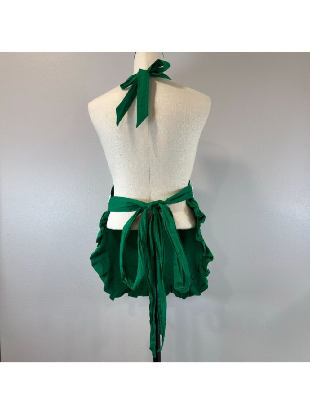 Flirty Aprons Ruffled Kitchen Apron Green White Filigree Floral Pocket One Size - Picture 2 of 13